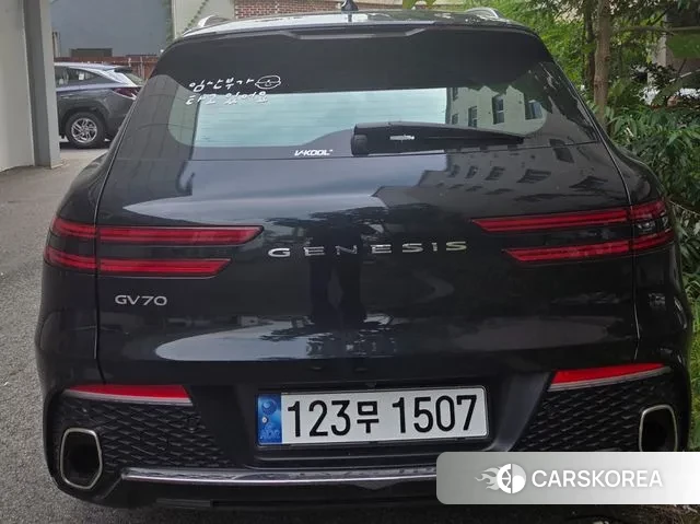 Genesis GV70 2023 Черный из Кореи, фото 3