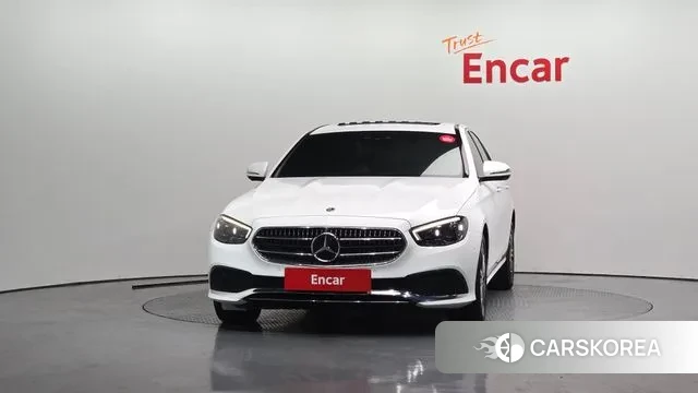 Mercedes-Benz E-Class W213 id 3592392 из Кореи 13
