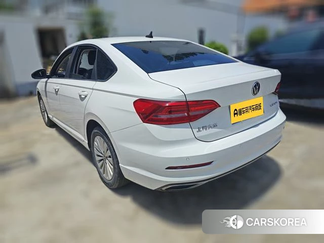 Volkswagen Lavida 2021 Белый из Китая, фото 3