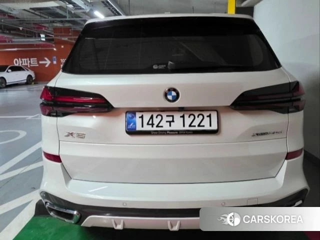 BMW X5 (G05) 2025 Белый из Кореи, фото 3