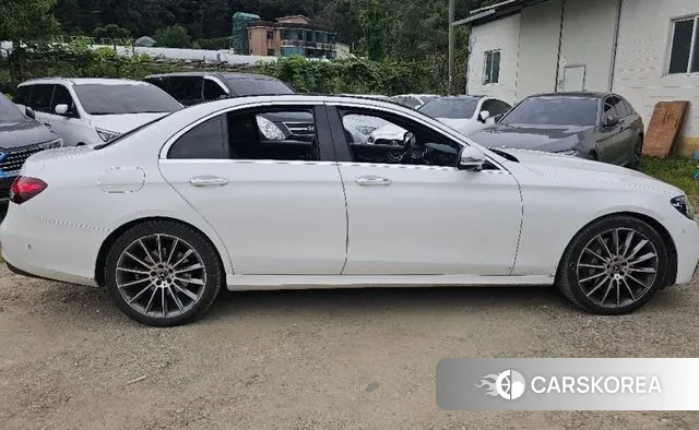Mercedes-Benz E-Class W213 id 3281889 из Кореи 10