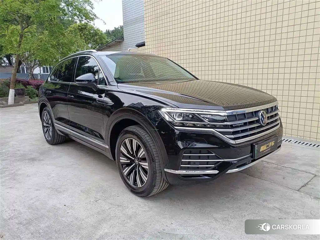 Volkswagen Touareg id 4589353 из Китая 9