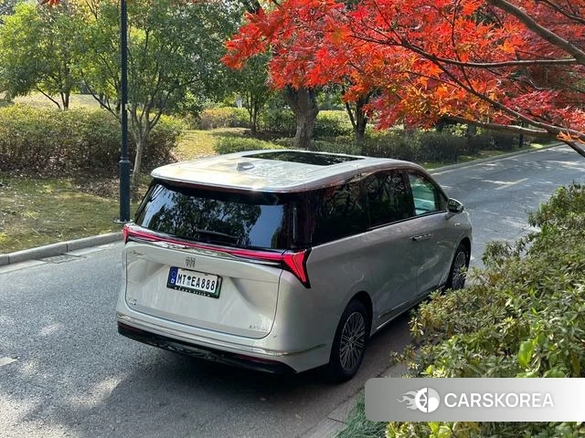 Buick GL8 PHEV id 4241040 из Китая 10