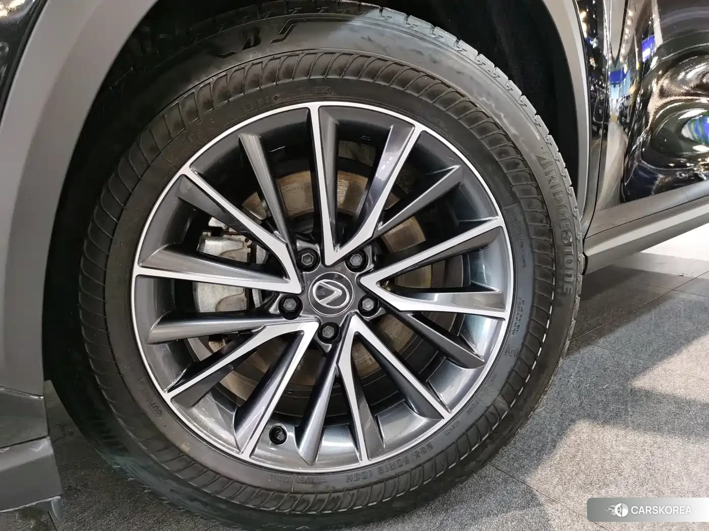 Lexus NX id 4644396 из Китая 9