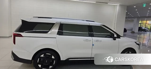 Kia The New Carnival 4th Generation id 3299879 из Кореи 13