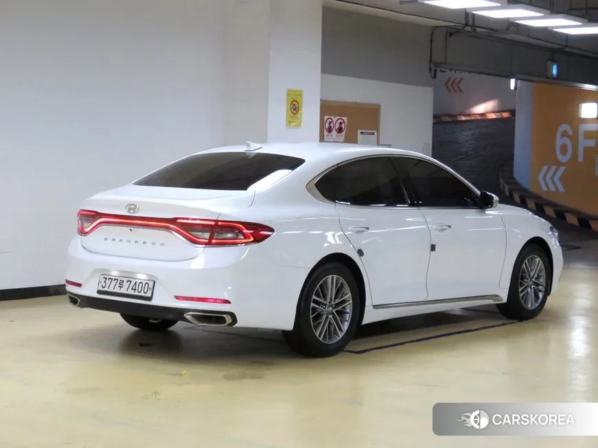Hyundai Grandeur IG id 1623911 из Кореи 13