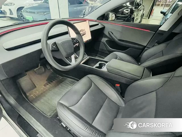 Tesla Model 3 2025 Темно-серый из Китая, фото 3