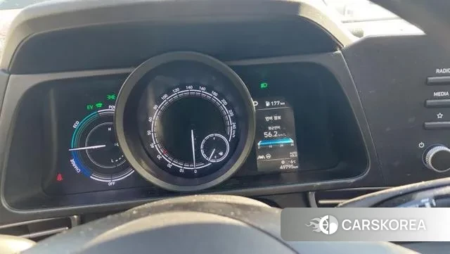 Hyundai Avante Hybrid (CN7) 2021 Серый из Кореи, фото 3