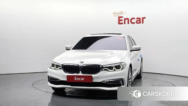 BMW 5 Series (G30) id 3800991 из Кореи 13