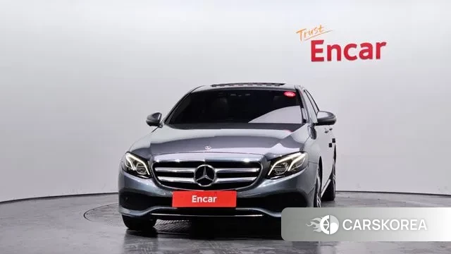 Mercedes-Benz E-Class W213 id 3647242 из Кореи 13