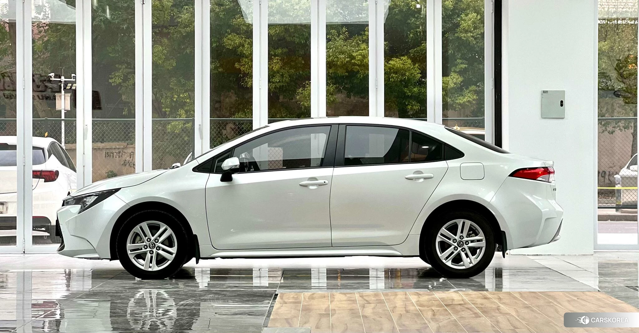 Toyota Lei Ling id 4504811 из Китая 12
