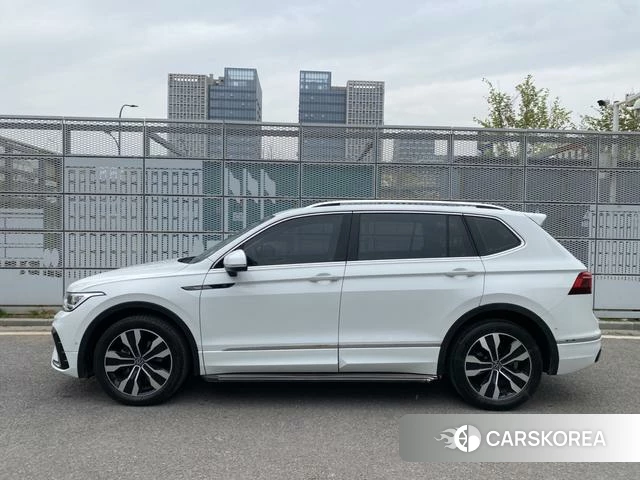 Volkswagen Tiguan L id 4263882 из Китая 9