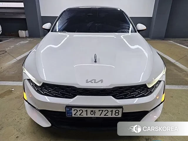 Kia K5 3rd generation 2023 Белый из Кореи, фото 6