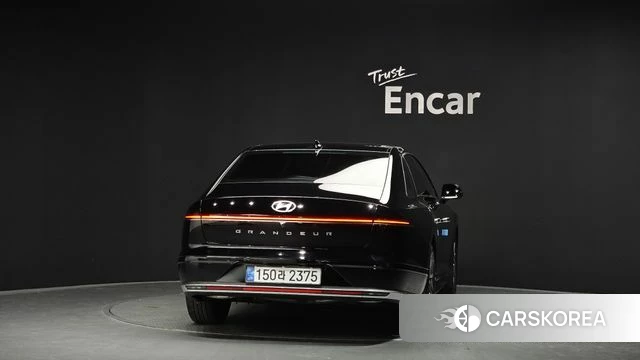 Hyundai Grandeur Hybrid (GN7) id 4395186 из Кореи 23