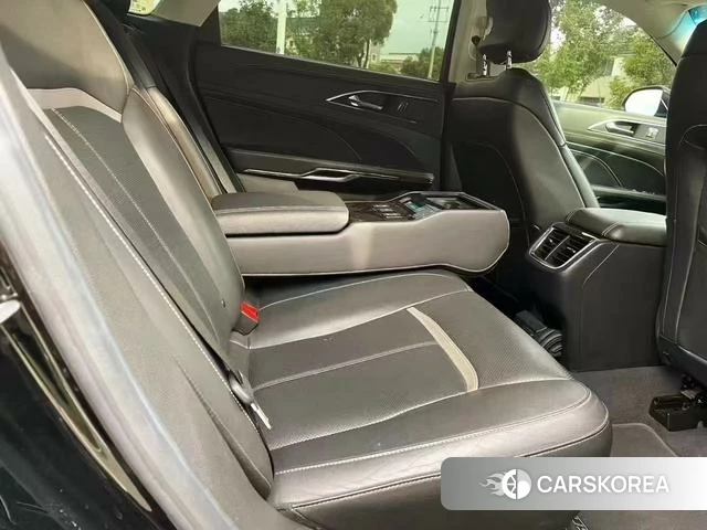 Ford Taurus 2018 Синий из Китая, фото 3