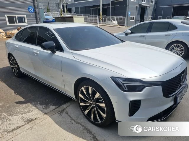 Volvo S90 2025 Белый из Кореи, фото 3