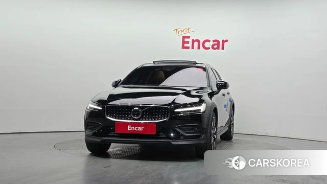 Volvo V60 Cross-Country 2nd Generation id 4565904 из Кореи 23