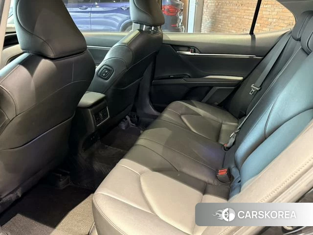 Toyota Camry 2023 Черный из Китая, фото 3