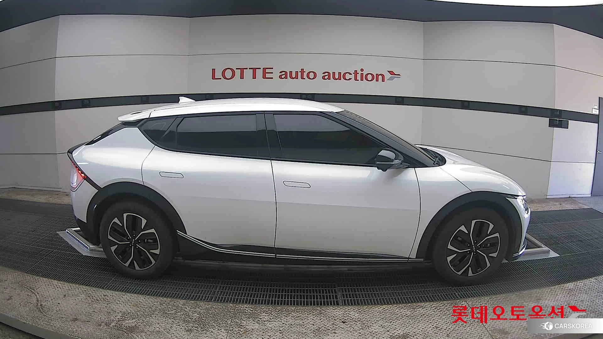 Kia EV6 id 3882151 из Кореи 23