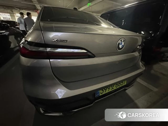 BMW 7 Series (G70) 2025 Серый из Кореи, фото 6