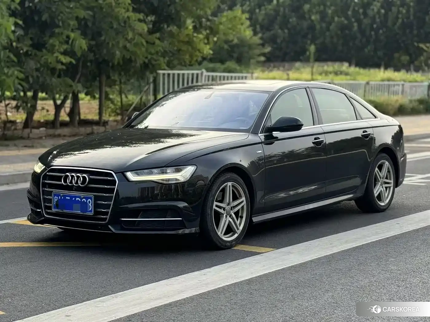 Audi A6L 2018 Черный из Китая, фото 3
