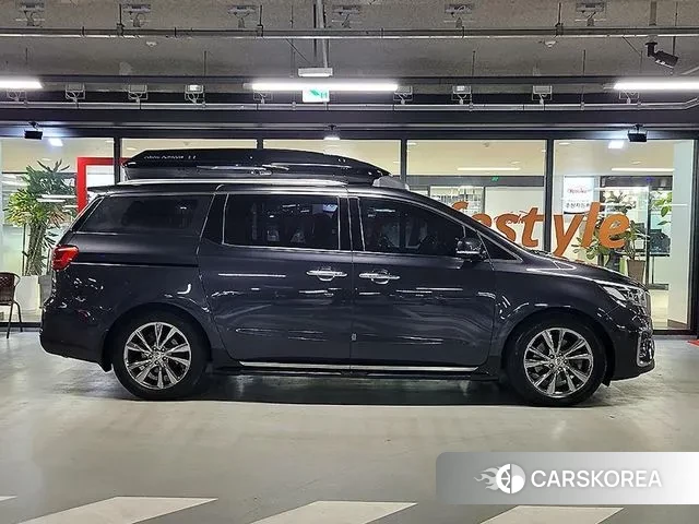 Kia The New Carnival id 3434688 из Кореи 13