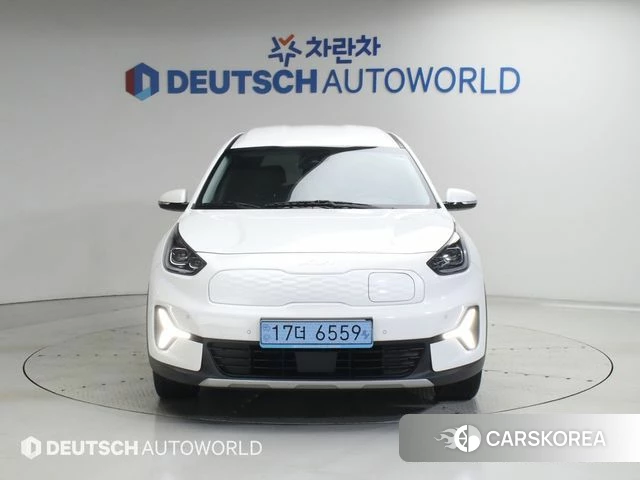 Kia Niro Plus id 4692290 из Кореи 13