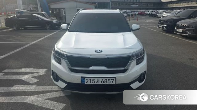 Kia Seltos id 4196660 из Кореи 13