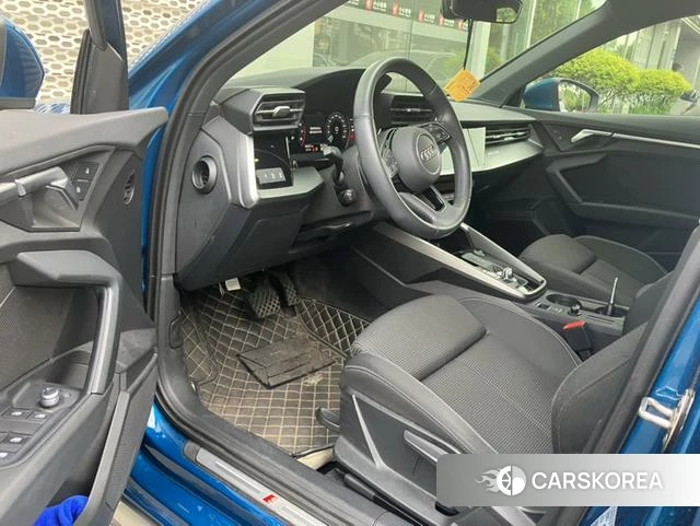 Audi A3 2021 Синий из Китая, фото 3