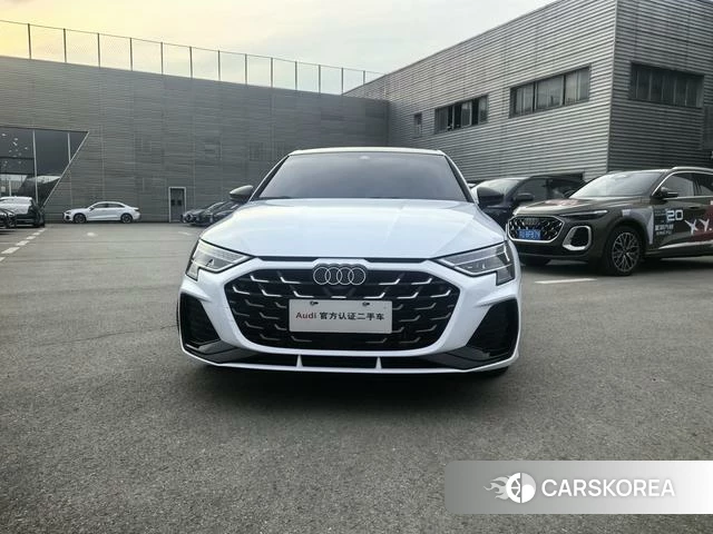 Audi A3 2024 Белый из Китая, фото 4