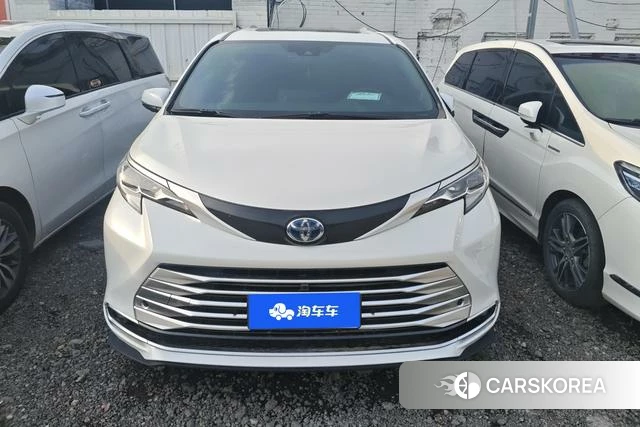 Toyota Saina id 4261790 из Китая 10