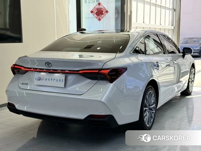 Toyota Asian dragon 2025 Белый из Китая, фото 5