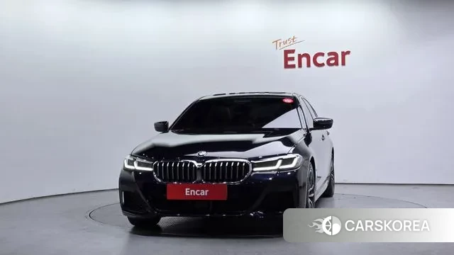 BMW 5 Series (G30) id 3448402 из Кореи 13