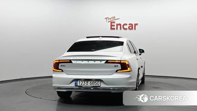 Volvo S90 id 3878708 из Кореи 13