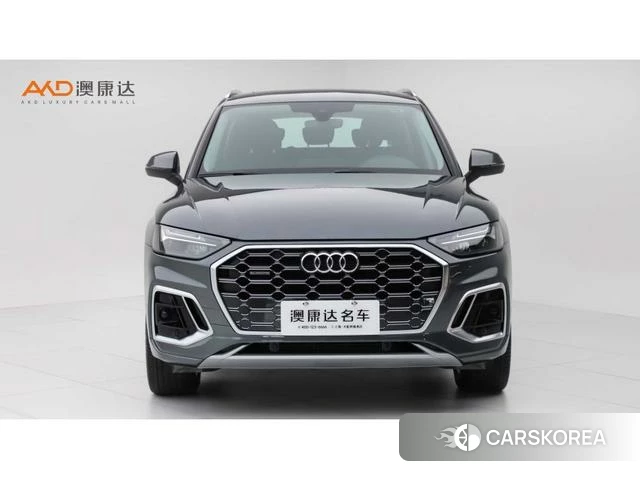 Audi Q5L 2021 Темно-серый из Китая, фото 3