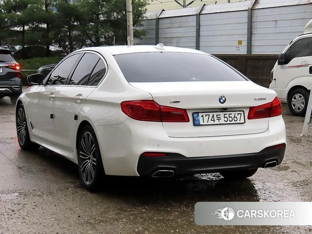 BMW 5 Series (G30) id 3916571 из Кореи 13