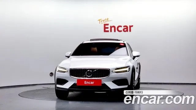 Volvo V60 Cross-Country 2nd Generation id 2881176 из Кореи 13