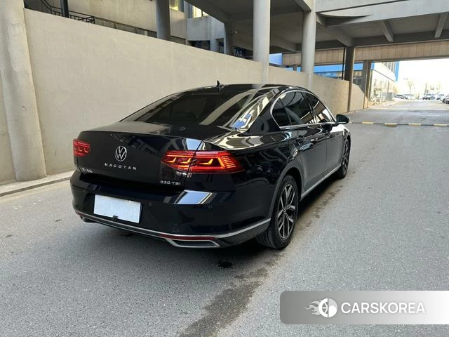 Volkswagen Magotan 2021 Черный из Китая, фото 3