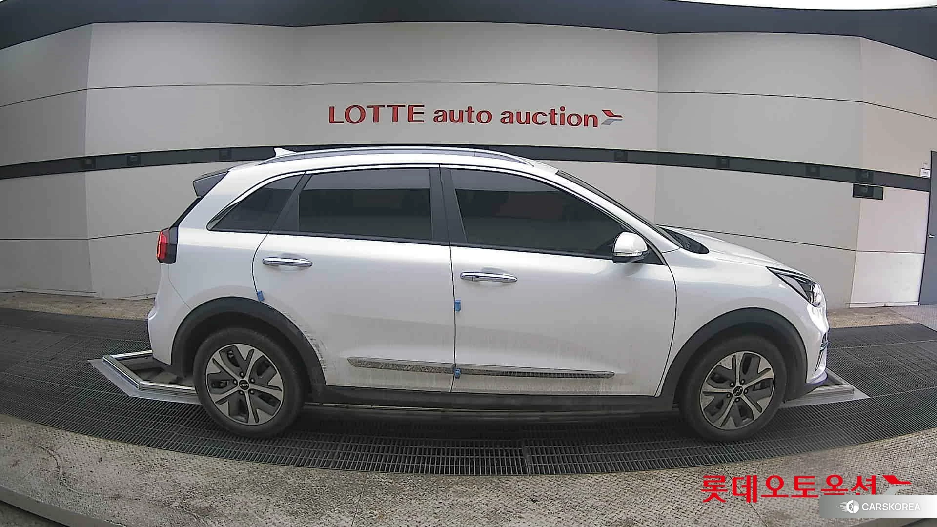 Kia Niro EV id 3875737 из Кореи 23
