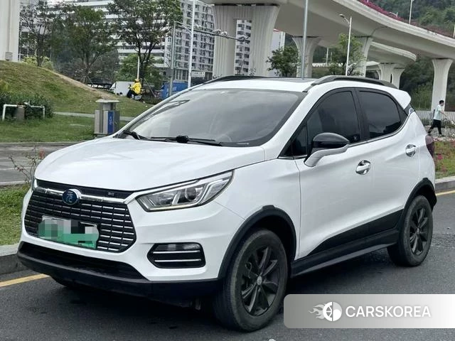 BYD Yuan EV 2018 Белый из Китая, фото 3