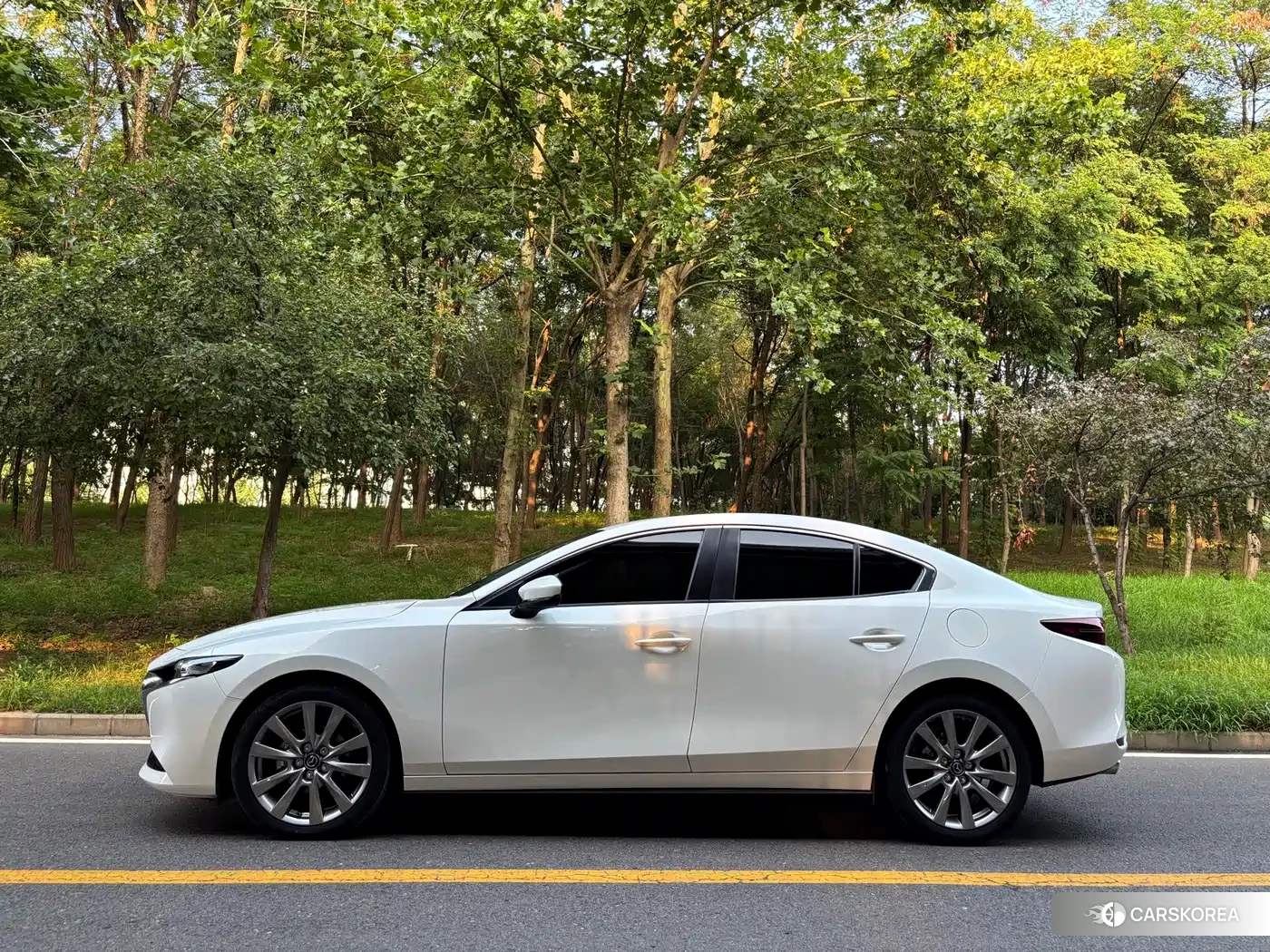 Mazda 3 id 4680629 из Китая 15