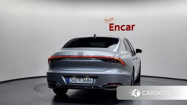 Hyundai The New Grandeur IG id 3897466 из Кореи 13