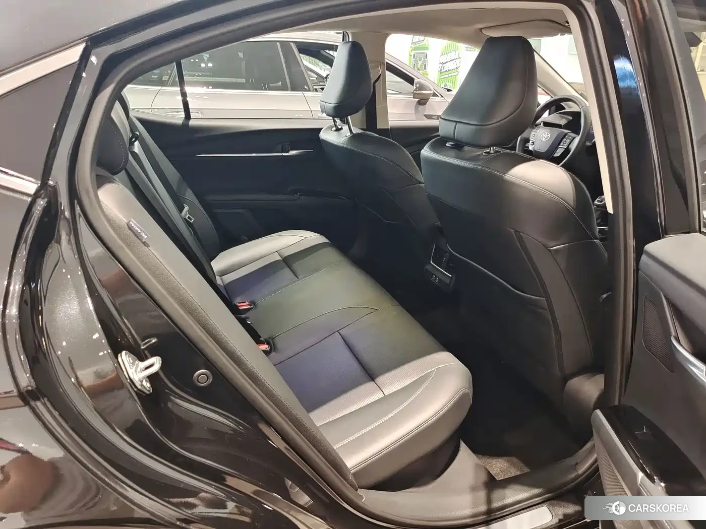 Toyota Camry 2025 Черный из Китая, фото 3