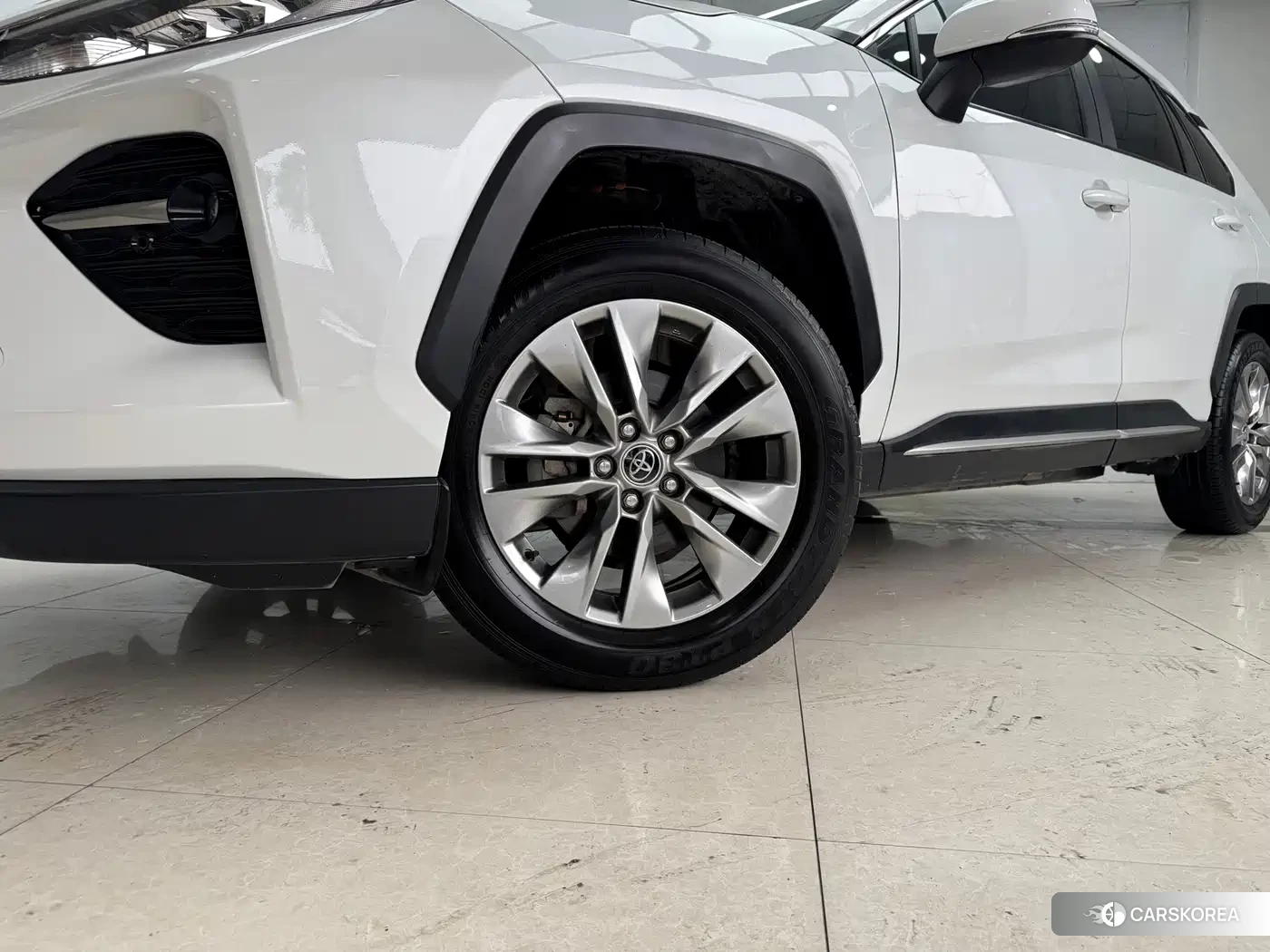 Toyota Wildlander id 4628987 из Китая 18