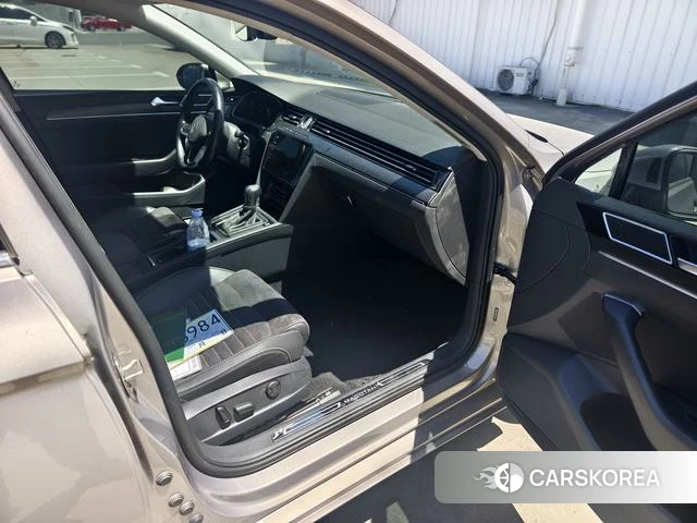 Volkswagen Magotan id 4301052 из Китая 7
