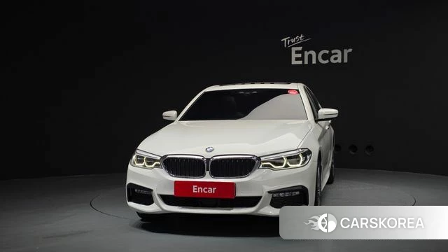 BMW 5 Series (G30) id 3894325 из Кореи 13