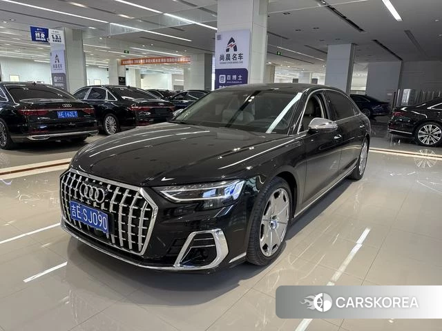 Audi A8 2022 Черный из Китая, фото 3