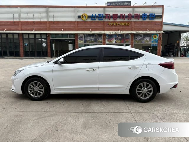 Hyundai The New Avante AD id 3942636 из Кореи 13