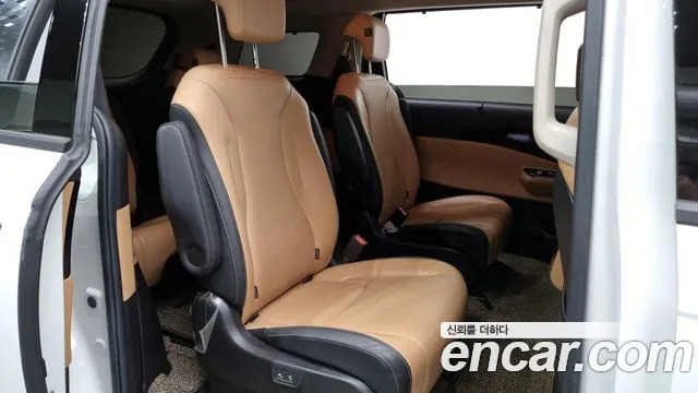 Kia Carnival 4th generation id 2700472 из Кореи 13