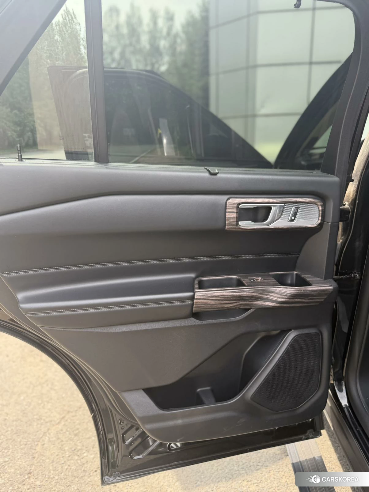 Ford Explorer id 4479683 из Китая 19